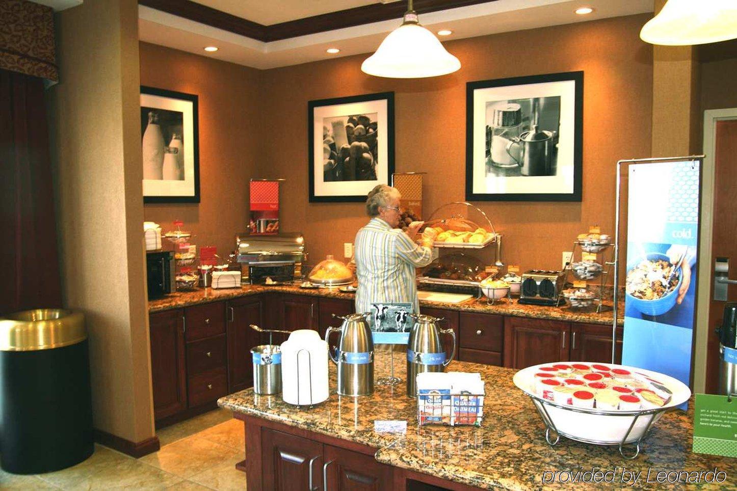 Hampton Inn York Restaurant bilde